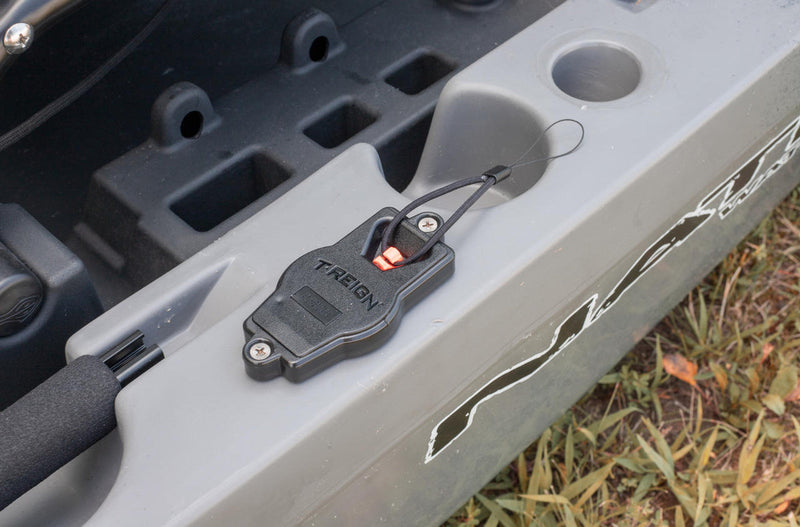 Load image into Gallery viewer, YakAttack - Surface Mount Retractor | Watersports World UK 1
