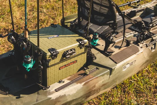 YakAttack - 16 in x16 in BlackPak Pro - Olive Green | Watersports World UK 3